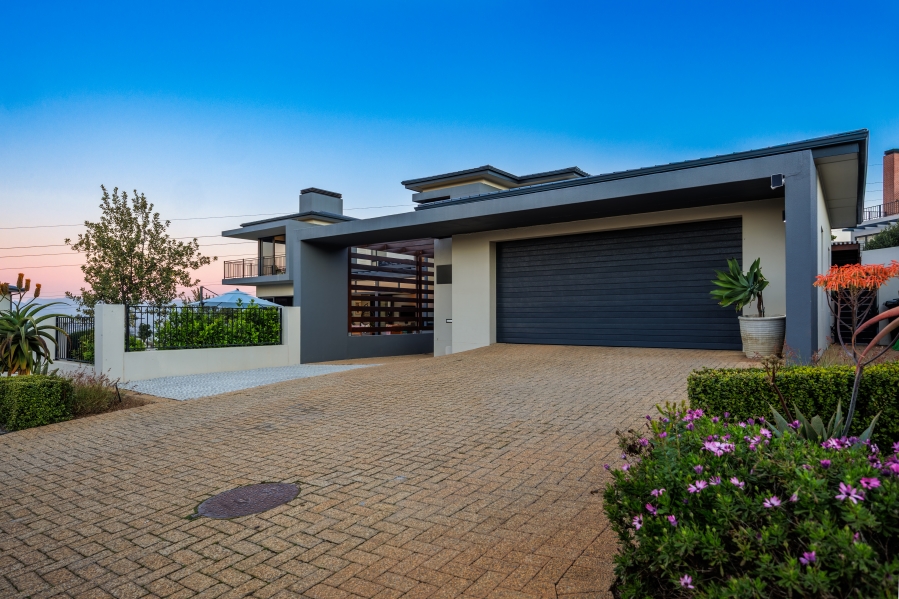 5 Bedroom Property for Sale in Clara Anna Fontein Western Cape